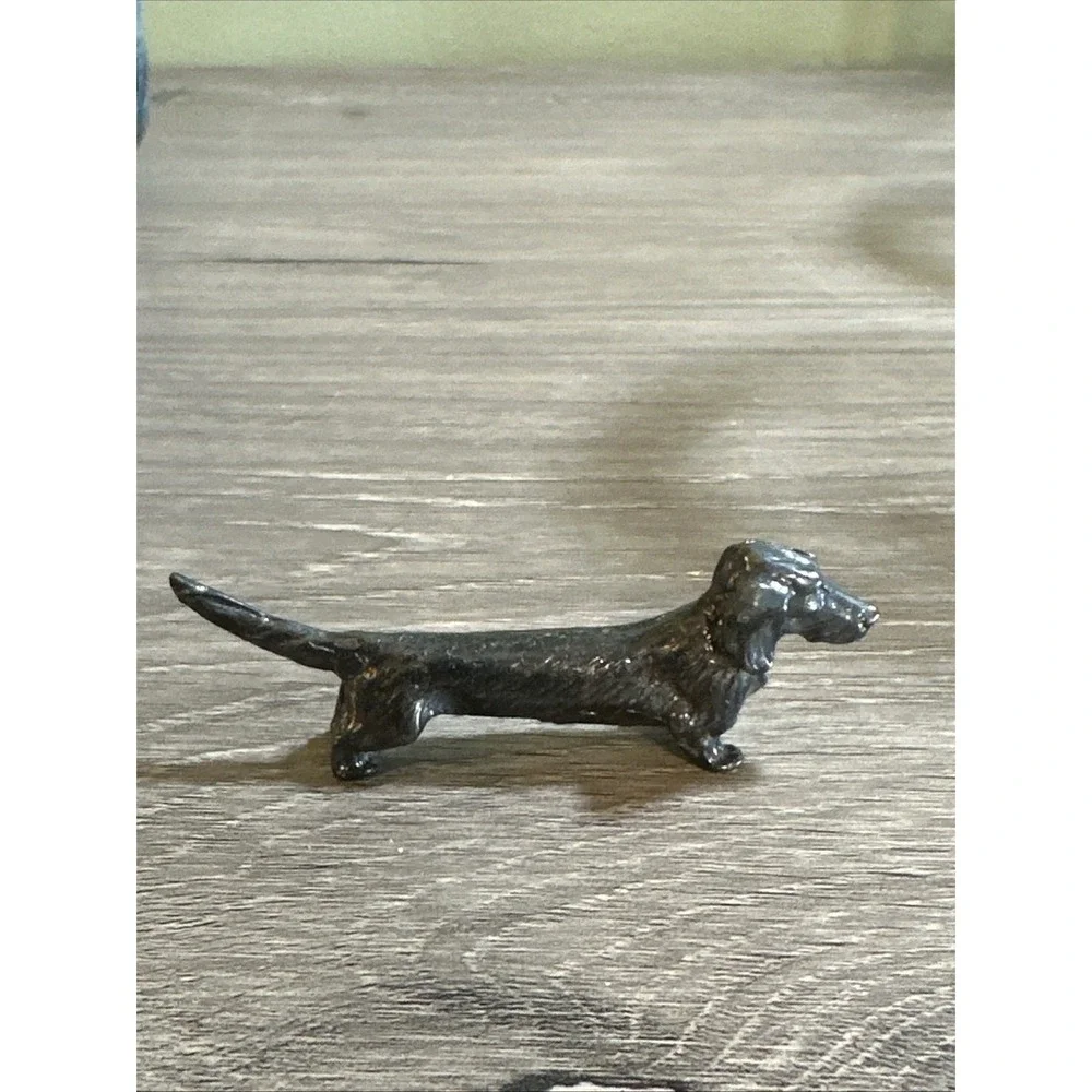 N/A miniature dachshund